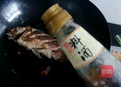 红烧鲫鱼的做法图解6