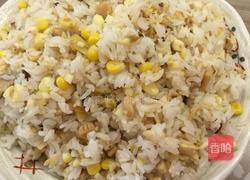 鲜人參冬菇玉米炒饭的做法图解6