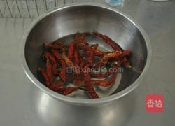 干辣椒炒肉丝的做法图解1