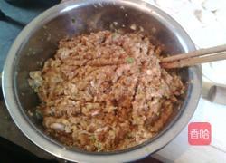 猪肉大葱饺子。的做法图解5