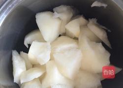 冰糖雪梨的做法图解3