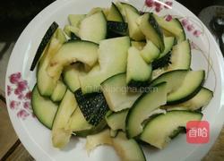 蒜香小南瓜的做法图解2