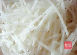 肉丝萝卜虾的做法图解1