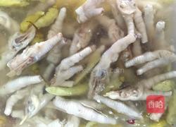 泡椒凤爪的做法图解3