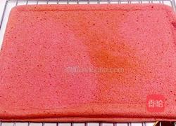 红曲粉奶油蛋糕卷的做法图解13