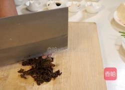 黄花木耳肉丁扒豆腐的做法图解2