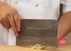 黄花木耳肉丁扒豆腐的做法图解4