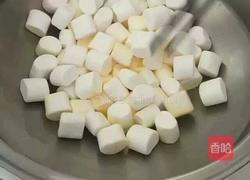 黑芝麻花生牛轧糖的做法图解2
