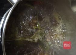 卤牛腩汤面的做法图解4