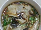 芹菜饺子汤饭