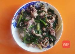 韭菜炒鱿鱼的做法图解5