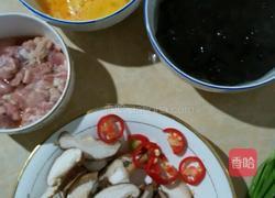 香菇，鸡蛋干锅的做法图解2