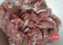 瘦肉焖炸豆腐的做法图解2