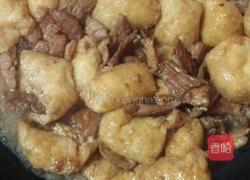 瘦肉焖炸豆腐的做法图解7
