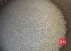 白菜排骨饭的做法图解1