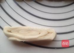 白白胖胖一发小花卷的做法图解8