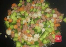 菠萝炒饭的做法图解4