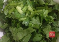 皮蛋肉末粥的做法图解3