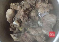 猪骨汤的做法图解8