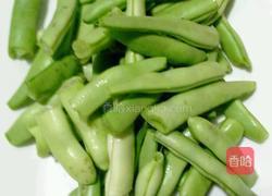 肉沫干煸四季豆的做法图解1