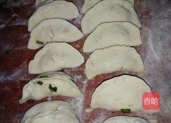 韭菜煎包的做法图解8