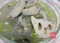莲藕排骨汤的做法图解4