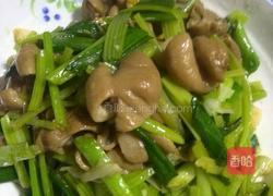 芹菜蒜苗炒大肠的做法图解7