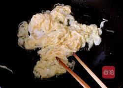 鸡蛋炒秋葵的做法图解4