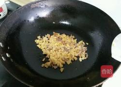 萝卜干香肠炒饭的做法图解5