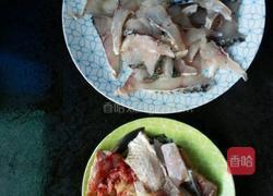 酸菜鱼的做法图解1