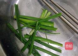 草菇炒瘦肉的做法图解5