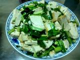蒜苗炒豆腐