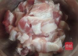 荞头土豆焖饭的做法图解1