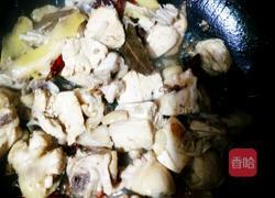 红烧鸡肉土豆的做法图解5
