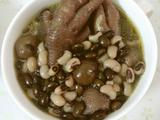 黑豆眉豆鸡脚汤