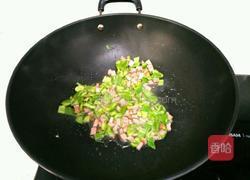 三丁炒饭的做法图解6