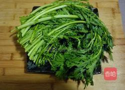 凉拌茼蒿的做法图解1