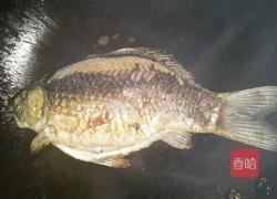 豆瓣鲫鱼的做法图解3
