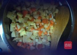 电饭煲咖喱饭的做法图解2