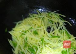 青椒土豆丝的做法图解4