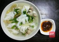粿条汤的做法图解4