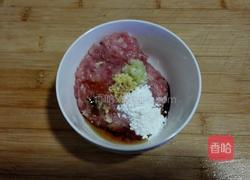 白菜肉卷的做法图解3