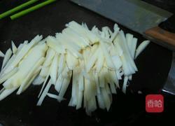 土豆鸡蛋饼的做法图解1