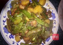 五花肉烧豆角的做法图解7