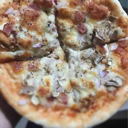 鸡肉培根披萨的做法[图]