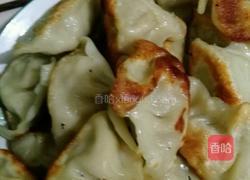 莲藕猪肉煎饺的做法图解7