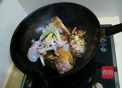 红烧鲤鱼的做法图解4
