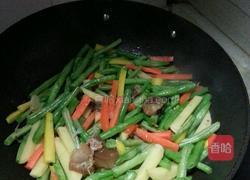 豆角焖面的做法图解3