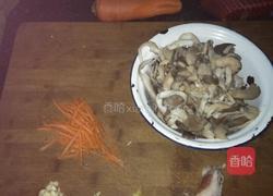 肉炒蘑菇的做法图解1