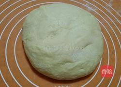 番茄培根披萨的做法图解3